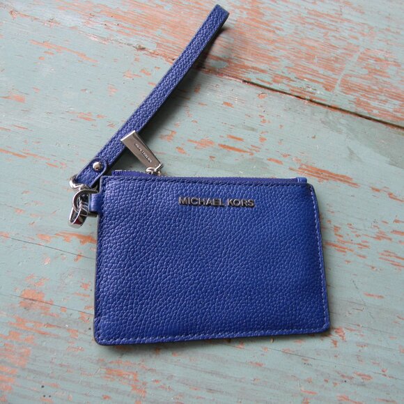 MICHAEL KORS BLUE PEBBLE LEATHER ZIP COIN POUCH ID KEY CHAIN WRISTLET WALLET - Picture 1 of 6